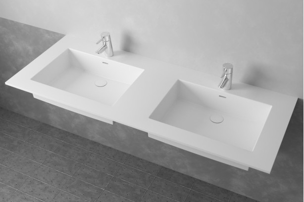 Double vasque sur plan CABRITS en Krion® vue de côté