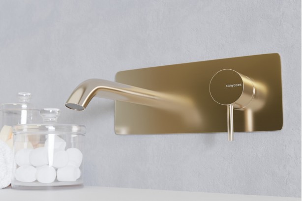 Wall-mounted mixer LOOP Gold Brushed right side view