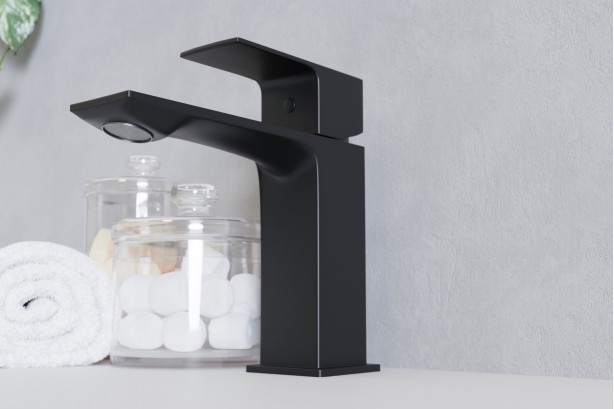 Design single lever mixer CUBO black matt side view