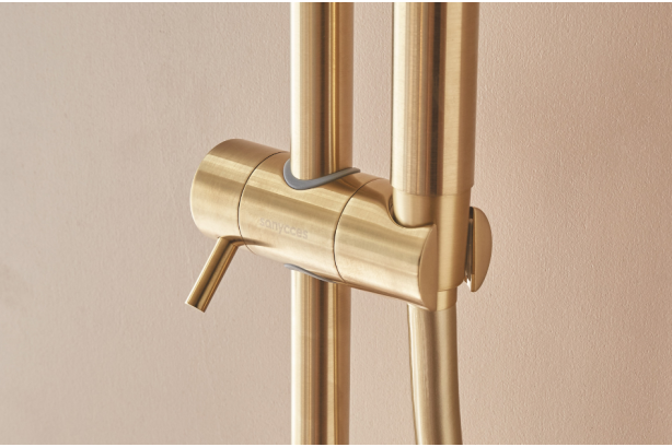 Brushed gold shower column model LOOP K Sanycces close-up view